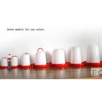 AUTO CHICKEN FEEDER PLASTIC WATER BARRELS
